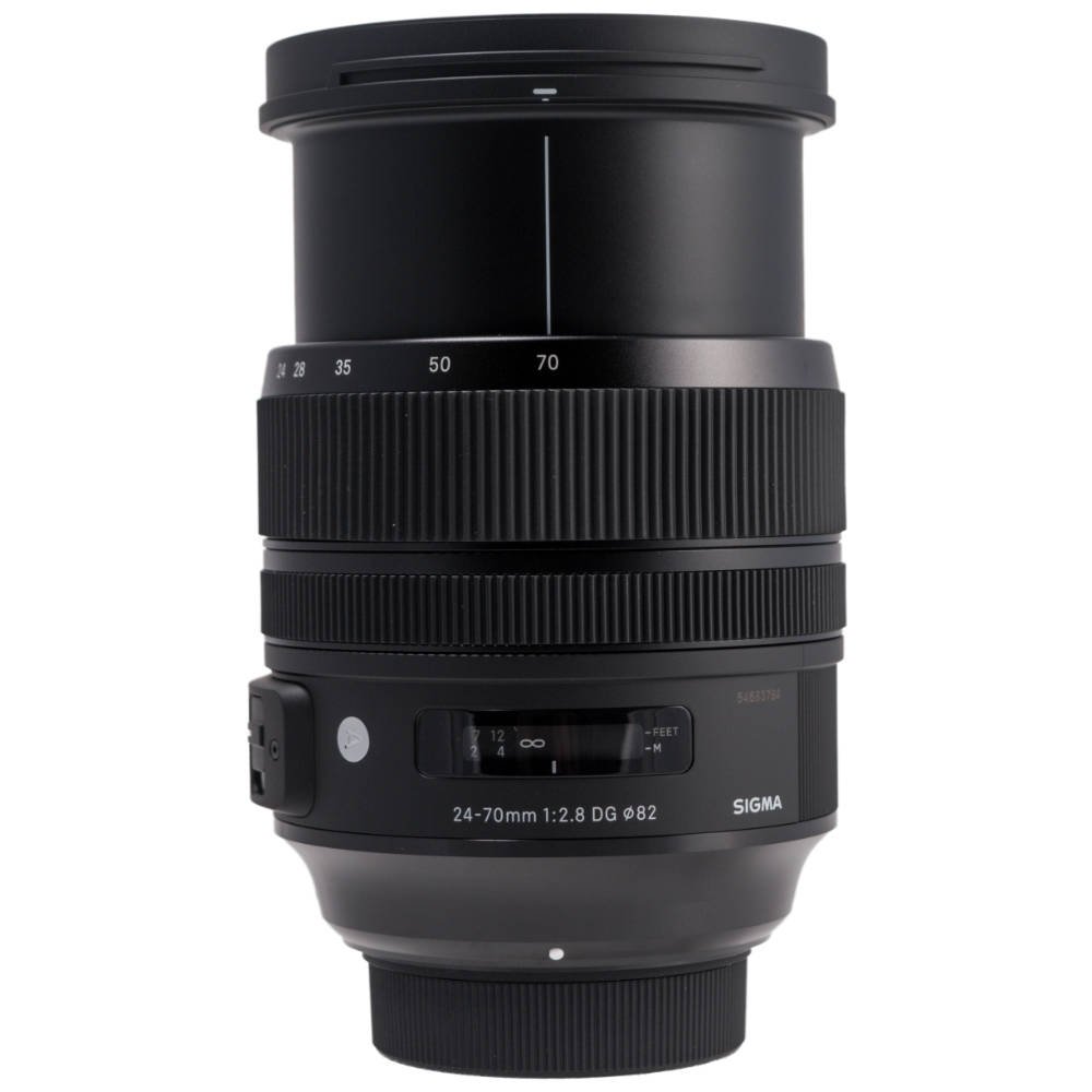 Sigma 24-70mm f/2.8 Nikon F zoom lens